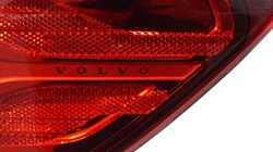 2024 (74) VOLVO XC40 2.0 B3P Plus Dark 5dr Auto 4564073