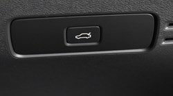 2024 (74) VOLVO XC40 2.0 B3P Plus Dark 5dr Auto 4564055