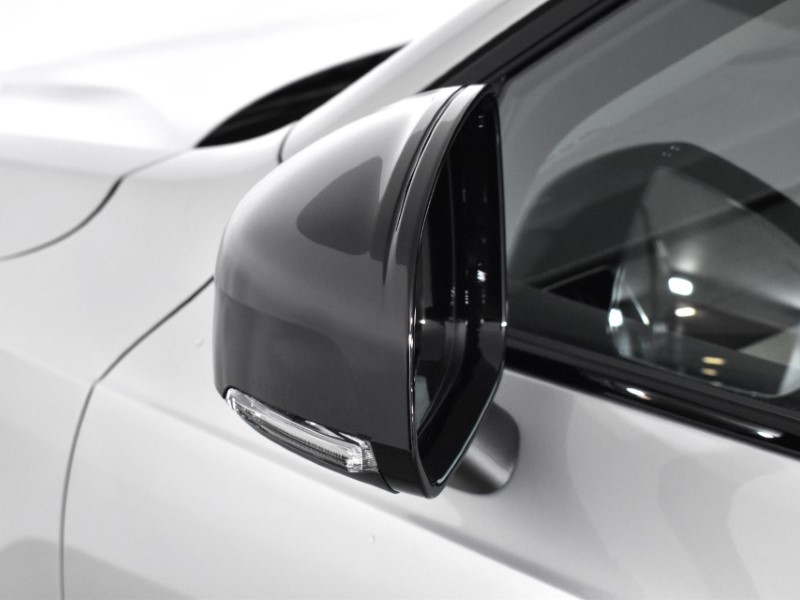 2025 (25) VOLVO XC90 2.0 T8 [455] RC PHEV Plus Dark 5dr AWD Geartronic 4730567