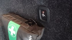 2022 (72) VOLVO XC40 2.0 B4P Ultimate Dark 5dr Auto 4597607