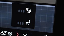 2022 (72) VOLVO XC40 2.0 B4P Ultimate Dark 5dr Auto 4597710