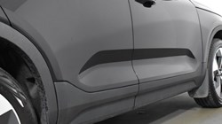 2022 (72) VOLVO XC40 2.0 B4P Ultimate Dark 5dr Auto 4597726