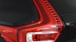 2022 (72) VOLVO XC40 2.0 B4P Ultimate Dark 5dr Auto 4597722