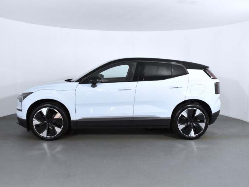 2025 (75) VOLVO EX30 200kW SM Extended Range Ultra 69kWh 5dr Auto 4635665