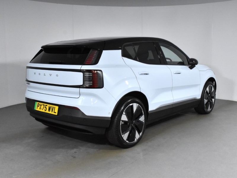 2025 (75) VOLVO EX30 200kW SM Extended Range Ultra 69kWh 5dr Auto 4635660
