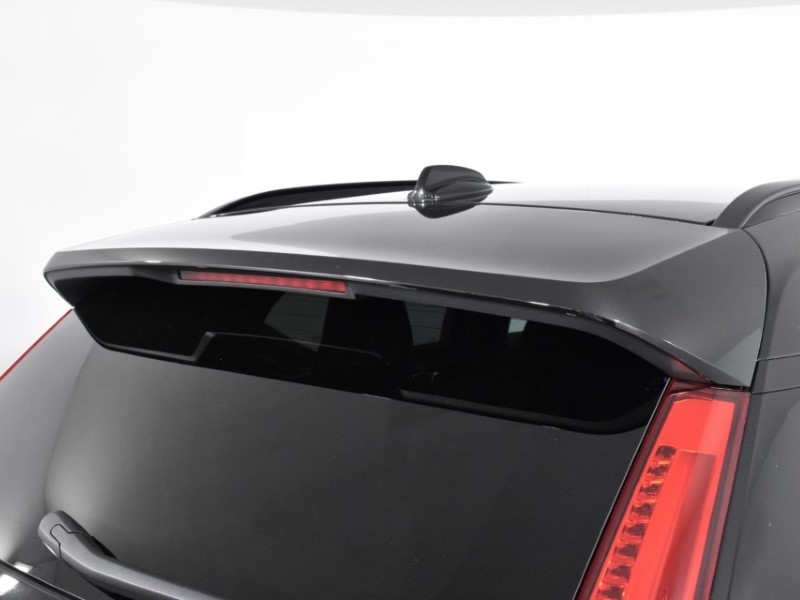 2024 (24) VOLVO XC40 2.0 B4P Plus Dark 5dr Auto 4588920