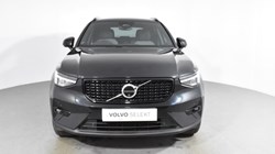 2024 (24) VOLVO XC40 2.0 B4P Plus Dark 5dr Auto 4588878