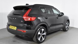 2024 (24) VOLVO XC40 2.0 B4P Plus Dark 5dr Auto 4588875
