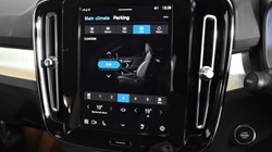 2024 (24) VOLVO XC40 2.0 B4P Plus Dark 5dr Auto 4588901