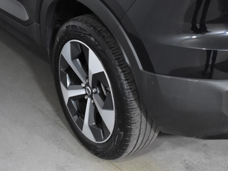 2024 (24) VOLVO XC40 2.0 B4P Plus Dark 5dr Auto 4588917