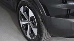 2024 (24) VOLVO XC40 2.0 B4P Plus Dark 5dr Auto 4588917