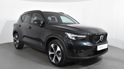 2024 (24) VOLVO XC40 2.0 B4P Plus Dark 5dr Auto 4588877