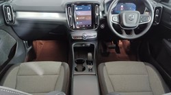 2025 (25) VOLVO XC40 2.0 B3P Core 5dr Auto 4616576