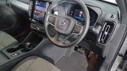 2025 (25) VOLVO XC40 2.0 B3P Core 5dr Auto 4616570