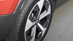 2024 (74) VOLVO XC40 2.0 B3P Plus Dark 5dr Auto 4612732