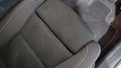 2024 (74) VOLVO XC40 2.0 B3P Plus Dark 5dr Auto 4612695