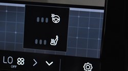 2024 (74) VOLVO XC40 2.0 B3P Plus Dark 5dr Auto 4612718