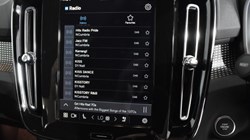 2024 (74) VOLVO XC40 2.0 B3P Plus Dark 5dr Auto 4612716