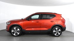 2024 (74) VOLVO XC40 2.0 B3P Plus Dark 5dr Auto 4612690