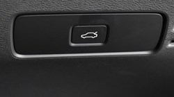 2024 (74) VOLVO XC40 2.0 B3P Plus Dark 5dr Auto 4612723