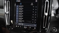 2025 (25) VOLVO XC40 2.0 B3P Plus Dark 5dr Auto 4612229