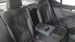 2025 (25) VOLVO XC40 2.0 B3P Plus Dark 5dr Auto 4612214