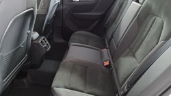 2025 (25) VOLVO XC40 2.0 B3P Plus Dark 5dr Auto 4612220