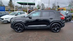 2025 (75) VOLVO XC40 2.0 B3P Plus Black Edition 5dr Auto 5270878