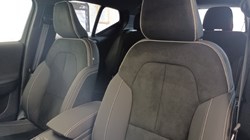 2025 (75) VOLVO XC40 2.0 B3P Plus Black Edition 5dr Auto 5271021