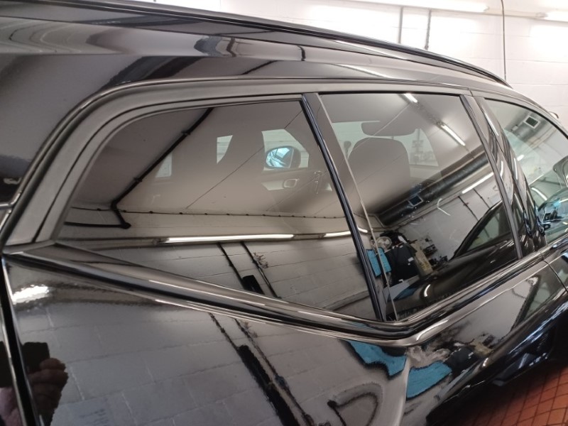 2025 (75) VOLVO XC40 2.0 B3P Plus Black Edition 5dr Auto 5270879