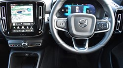 2025 (75) VOLVO XC40 2.0 B3P Plus Black Edition 5dr Auto 5272740