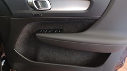 2025 (75) VOLVO XC40 2.0 B3P Plus Black Edition 5dr Auto 5270898