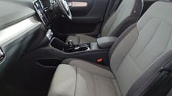 2023 (73) VOLVO XC40 2.0 B3P Plus Dark 5dr Auto 4603143