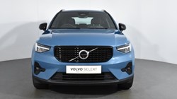 2023 (73) VOLVO XC40 2.0 B3P Plus Dark 5dr Auto 4603131