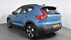 2023 (73) VOLVO XC40 2.0 B3P Plus Dark 5dr Auto 4603134
