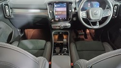 2025 (25) VOLVO XC40 2.0 B3P Plus Dark 5dr Auto 4609082