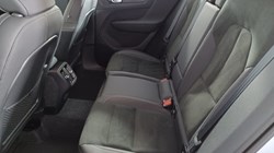 2025 (25) VOLVO XC40 2.0 B3P Plus Dark 5dr Auto 4609045