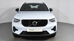 2025 (25) VOLVO XC40 2.0 B3P Plus Dark 5dr Auto 4609030