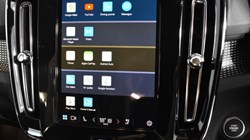 2025 (25) VOLVO XC40 2.0 B3P Plus Dark 5dr Auto 4609054