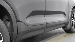 2022 (72) VOLVO XC40 2.0 B3P Plus Dark 5dr Auto 4626764