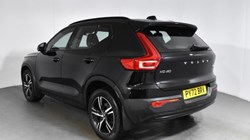 2022 (72) VOLVO XC40 2.0 B3P Plus Dark 5dr Auto 4626668