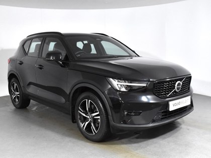 2022 (72) VOLVO XC40 2.0 B3P Plus Dark 5dr Auto