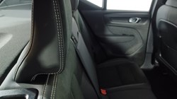 2022 (72) VOLVO XC40 2.0 B3P Plus Dark 5dr Auto 4626724