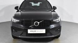 2022 (72) VOLVO XC40 2.0 B3P Plus Dark 5dr Auto 4626665