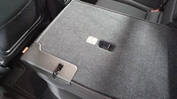 2022 (72) VOLVO XC40 2.0 B3P Plus Dark 5dr Auto 4626735