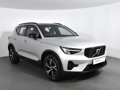 2024 (73) VOLVO XC40 2.0 B3P Plus Dark 5dr Auto