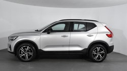 2024 (73) VOLVO XC40 2.0 B3P Plus Dark 5dr Auto 4629010