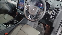 2024 (73) VOLVO XC40 2.0 B3P Plus Dark 5dr Auto 4629013