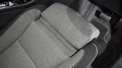 2024 (73) VOLVO XC40 2.0 B3P Plus Dark 5dr Auto 4629047