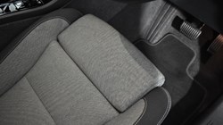 2024 (73) VOLVO XC40 2.0 B3P Plus Dark 5dr Auto 4629046